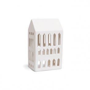 Khler Urbania lyshus. Kirke